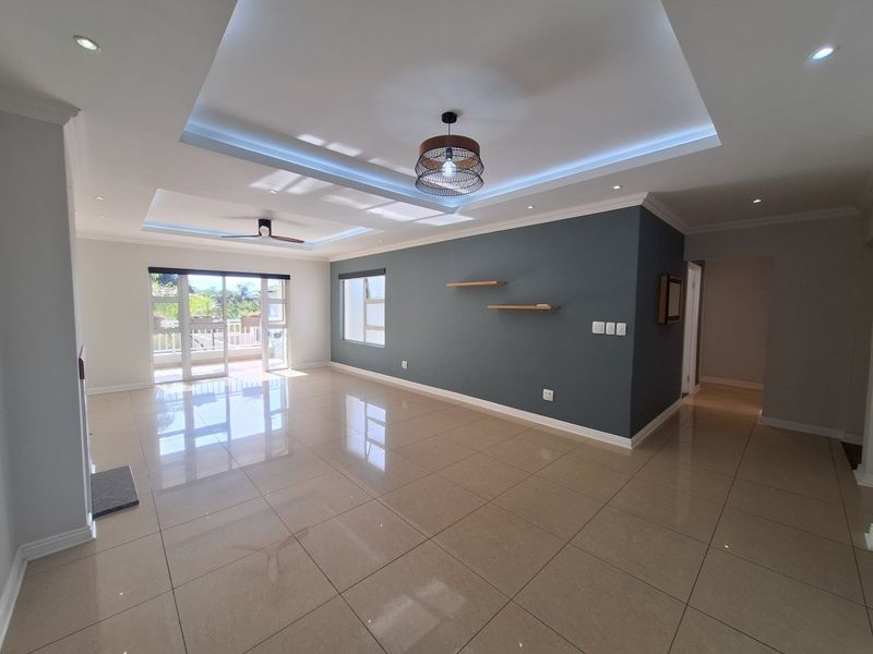 Immaculate Modern Apartment in Thorn Valley Estate, Greenstone Hill - Photo 6
