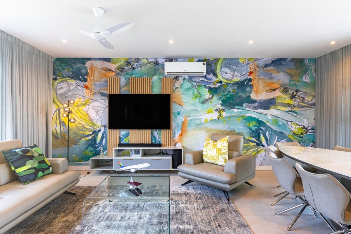 Salta, Sibaya - Outstanding, single level home - no expense has been spared with the finishes and decor for this immaculate home - not a cent to spend - Photo 3