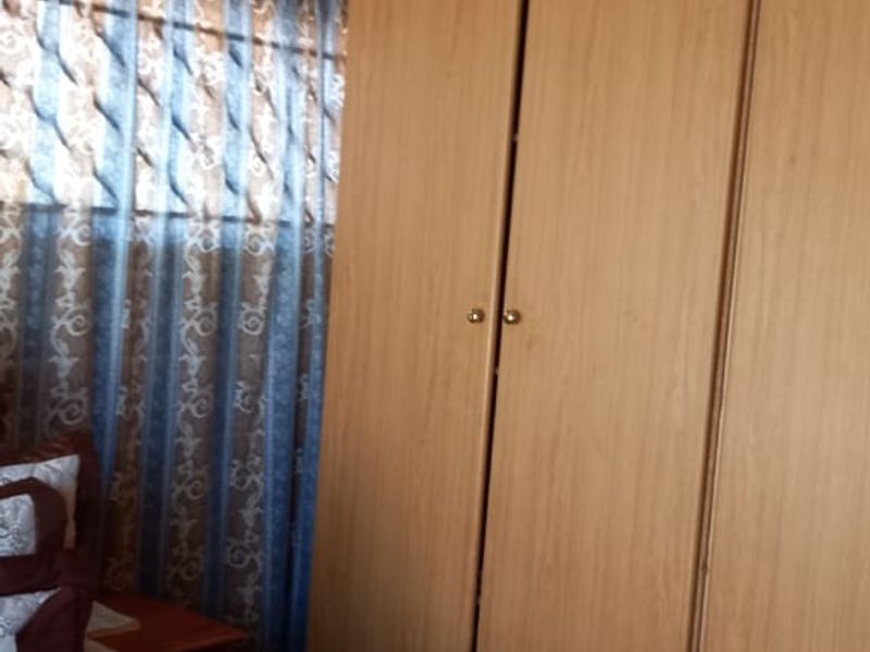 THIS HOUSE NEED TO BE PLASTERED INSIDE AND MOVE IN - Photo 9