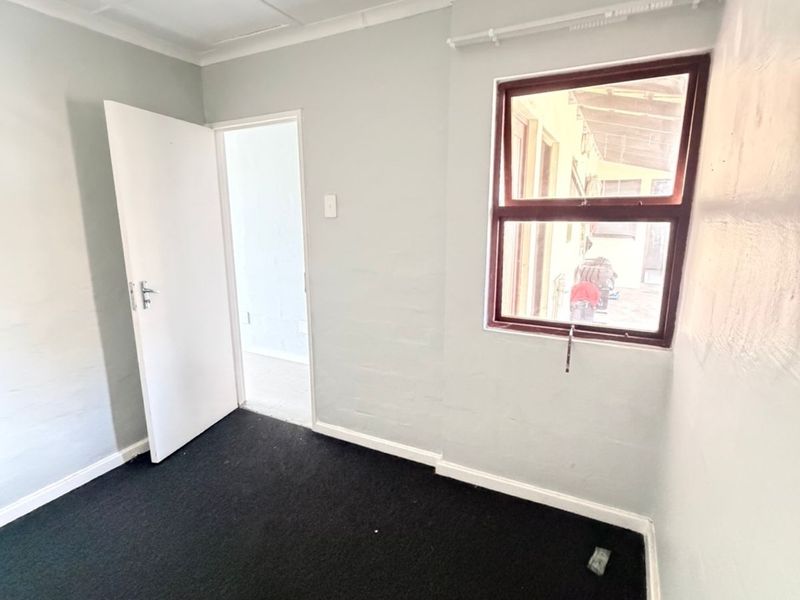 Affordable 2-Bedroom Apartment – Ideal for First-Time Buyers & Investors - Photo 5