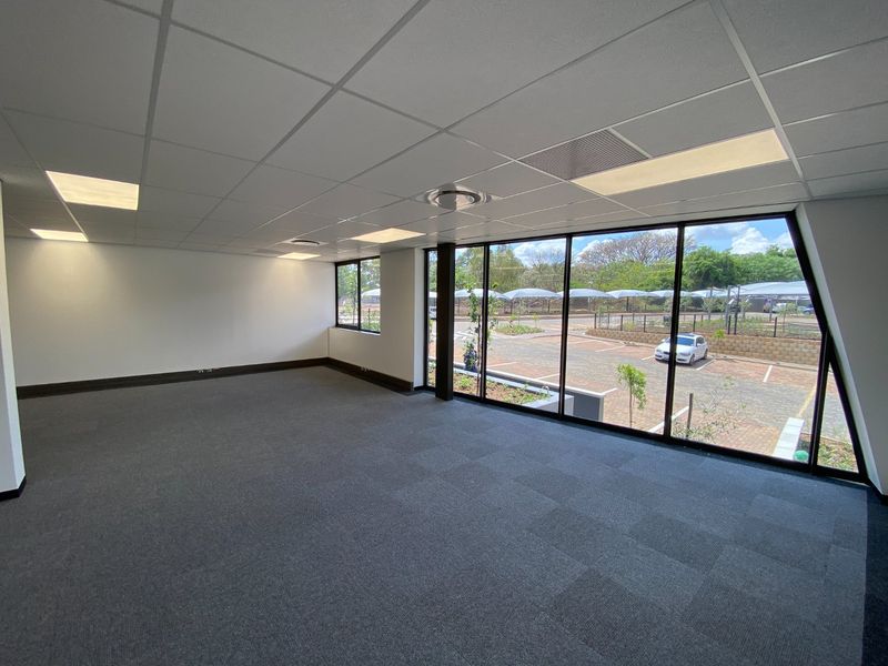 Brand New P-Grade Suite Available In Die Hoewes! - Photo 4