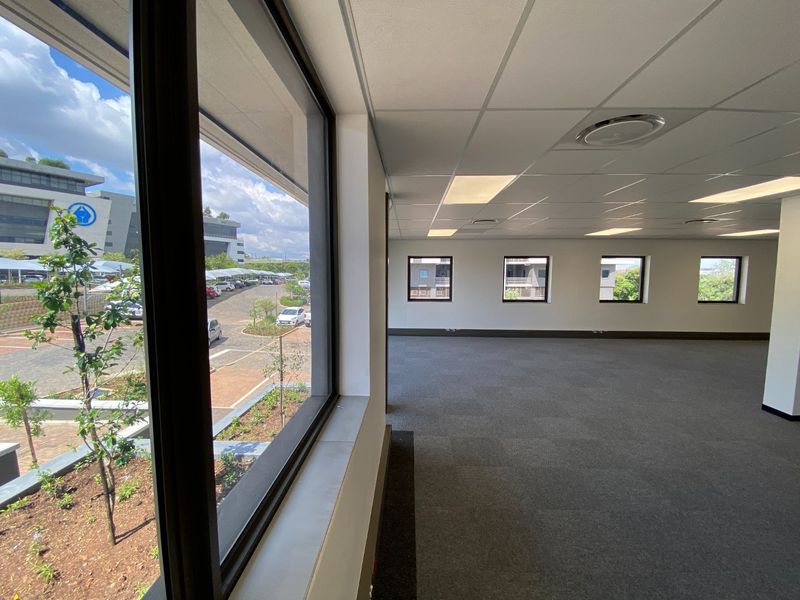 Brand New P-Grade Suite Available In Die Hoewes! - Photo 6