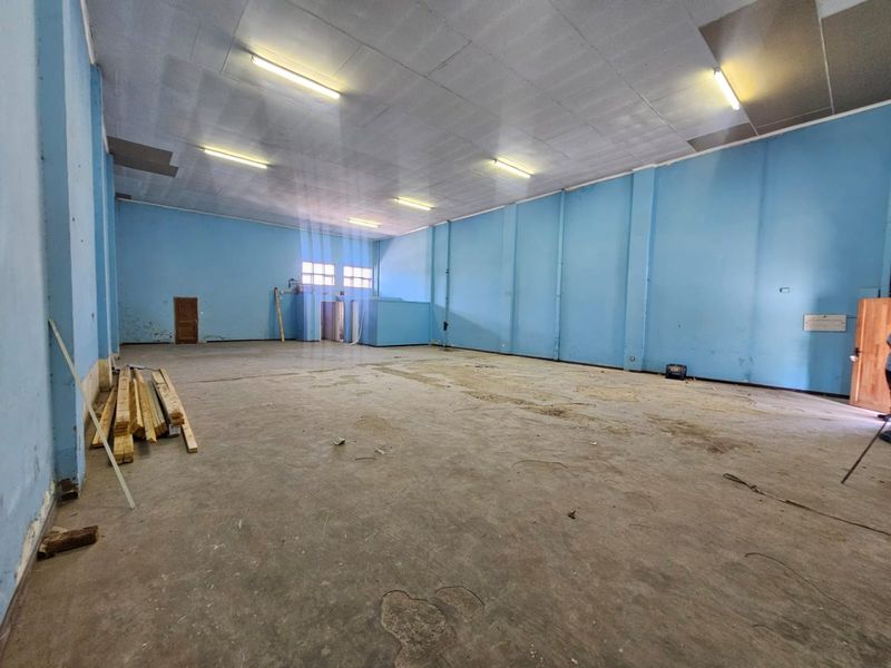 A Lovely warehouse available for rent in Sunderland Rige - Photo 2