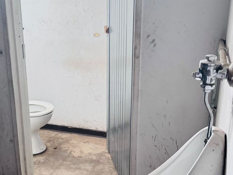 3 Bed Commercial in Denver for Rent - Photo 9