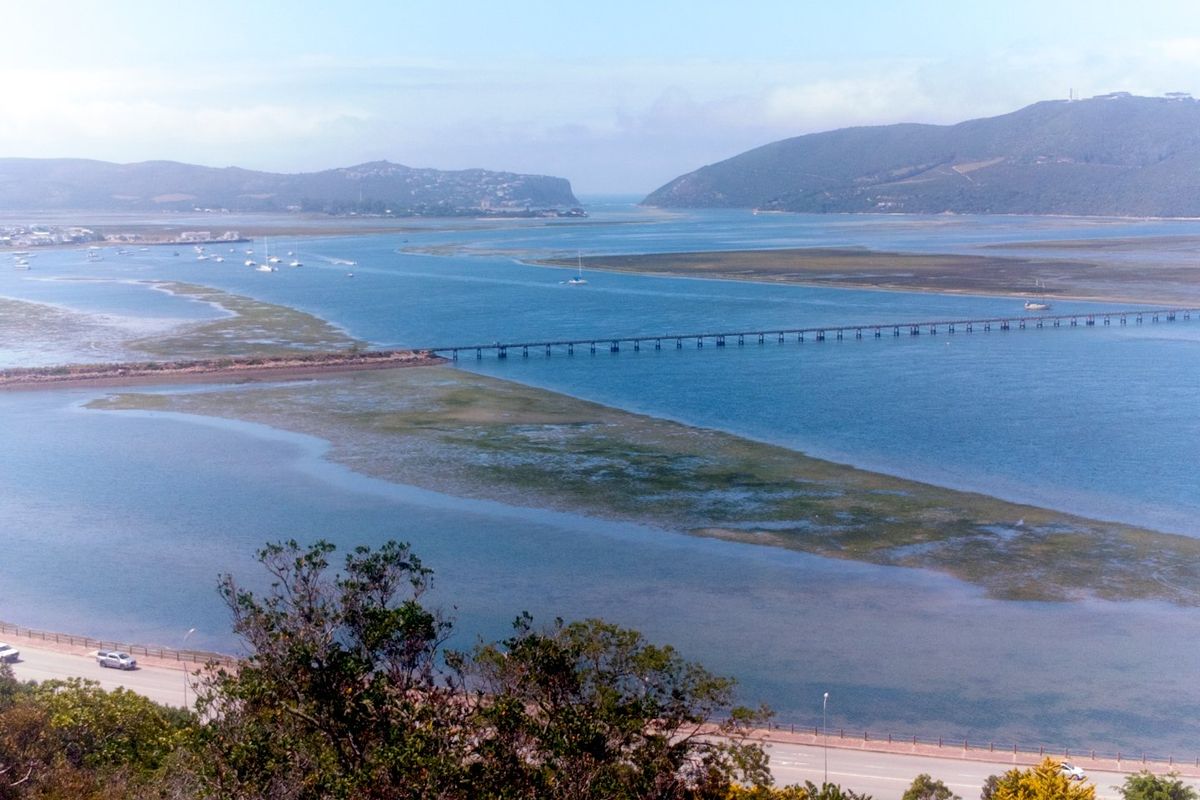 Breathtaking views of Knysna Heads and Lagoon - Photo 3