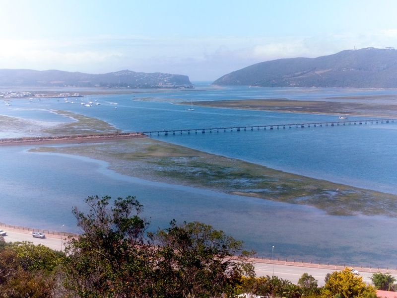 Breathtaking views of Knysna Heads and Lagoon - Photo 3