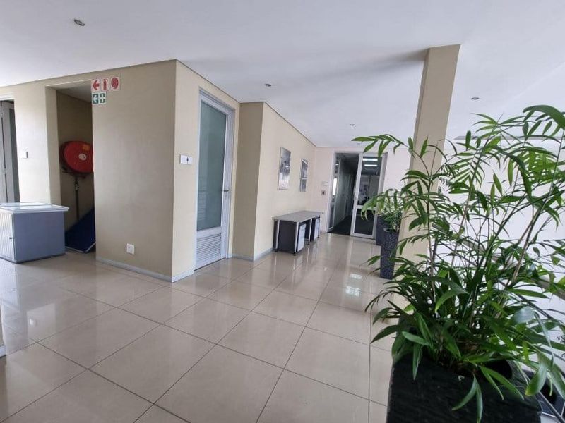 Prime A+ Grade Office Building in Riley Office Park for sale in Bedfordview - Photo 7