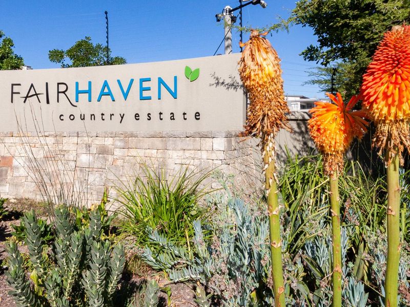 Ideal Multigenerational Living in Fairhaven Country Estate - Photo 10