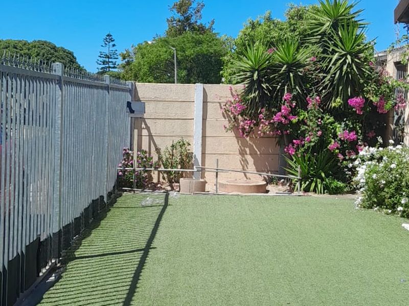 FOUR BEDROOM FAMILY HOME IN BELHAR WITH FLATLET - Photo 8