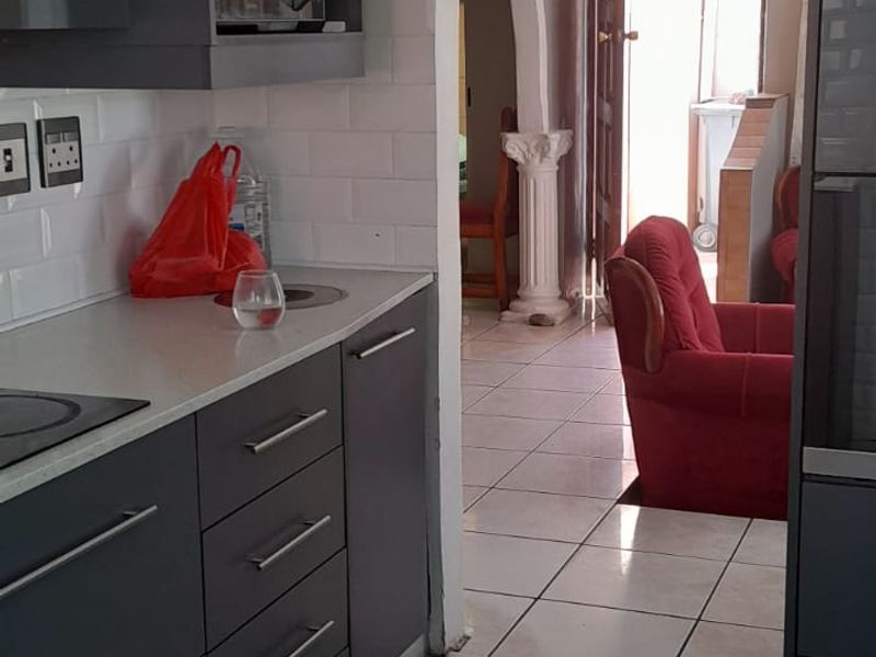 FOUR BEDROOM FAMILY HOME IN BELHAR WITH FLATLET - Photo 4