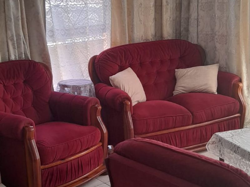 FOUR BEDROOM FAMILY HOME IN BELHAR WITH FLATLET - Photo 10