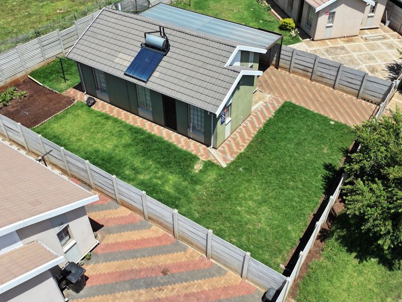 Spacious 3Bedroom House for Sale in Sky City - Photo 6