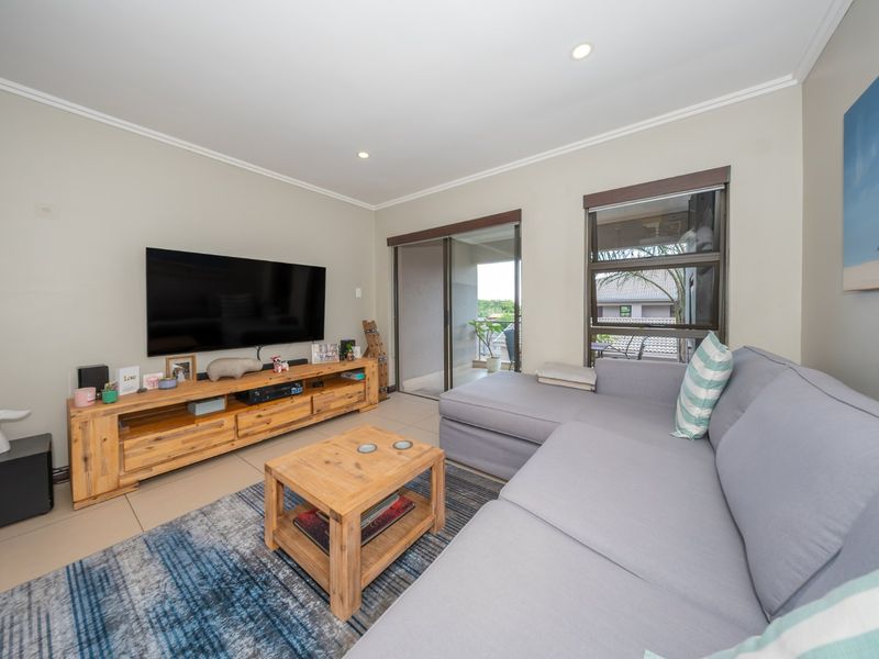 A refined Bedfordview address offering privacy and effortless modern living! - Photo 5