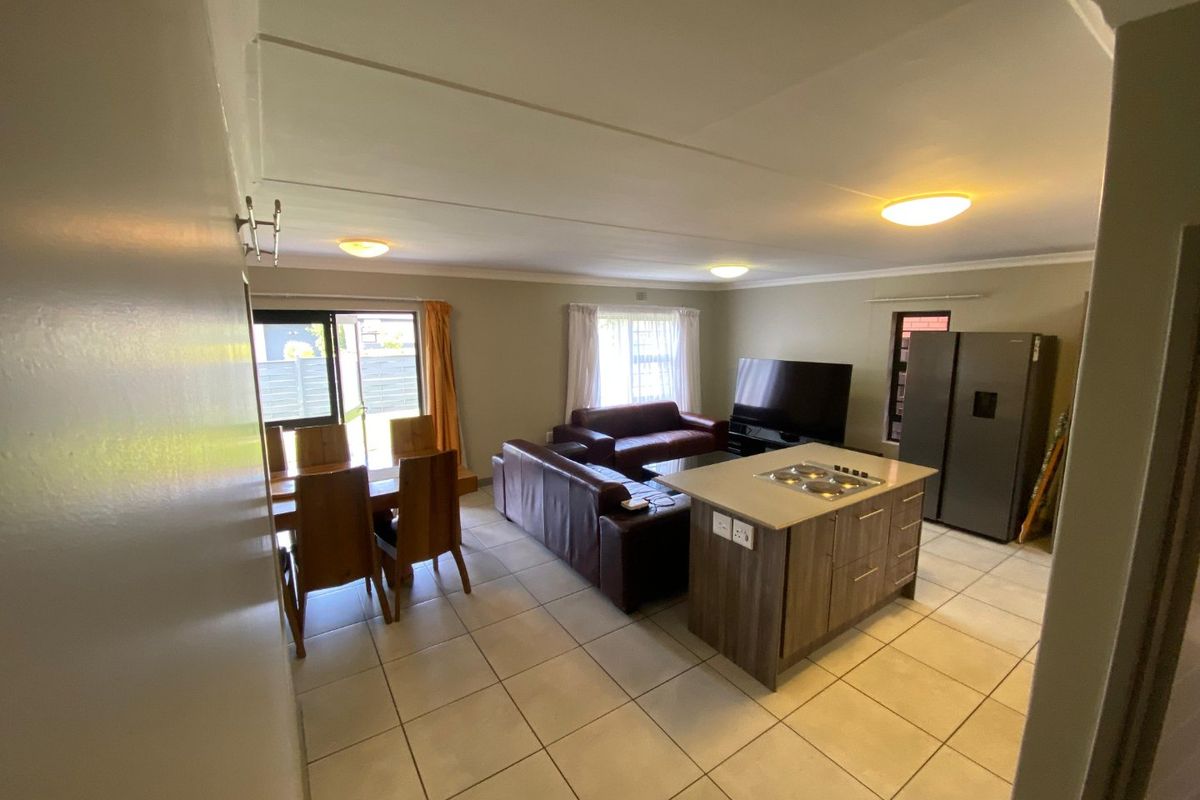 3 Bedroom Duplex for sale  - Photo 3