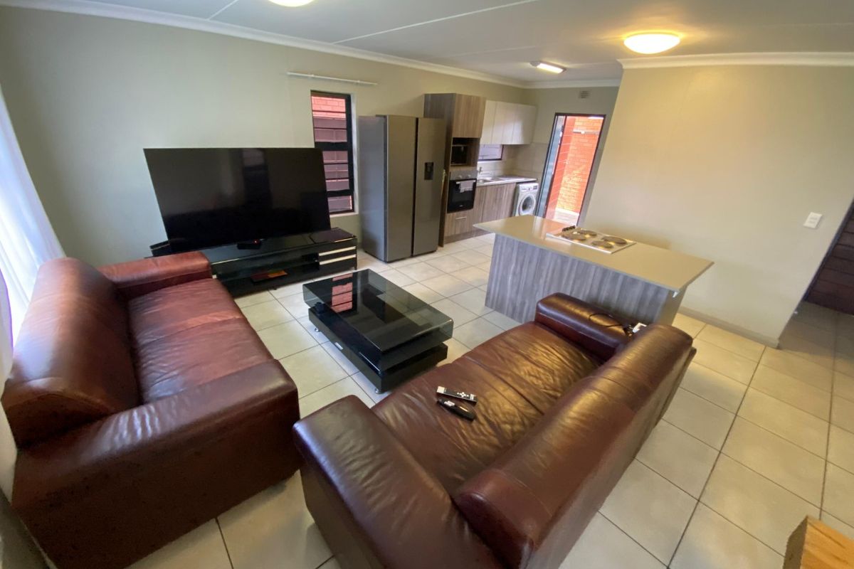 3 Bedroom Duplex for sale  - Photo 5