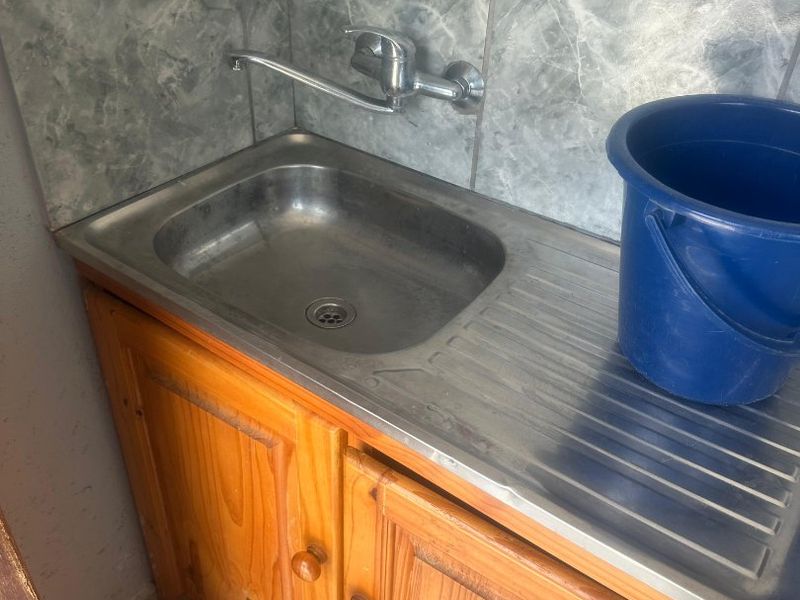 6 Bachelor Flats for Sale- Tekwane South  - Photo 6