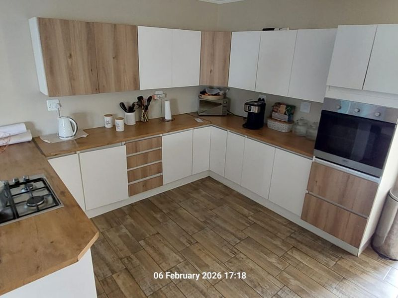 Family Home in Fountains Estate, Jeffreys Bay - Photo 4