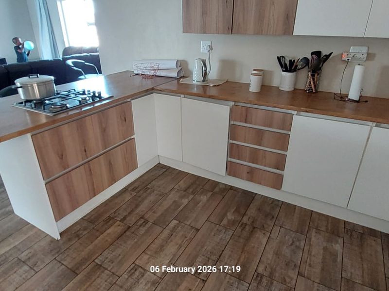 Family Home in Fountains Estate, Jeffreys Bay - Photo 3