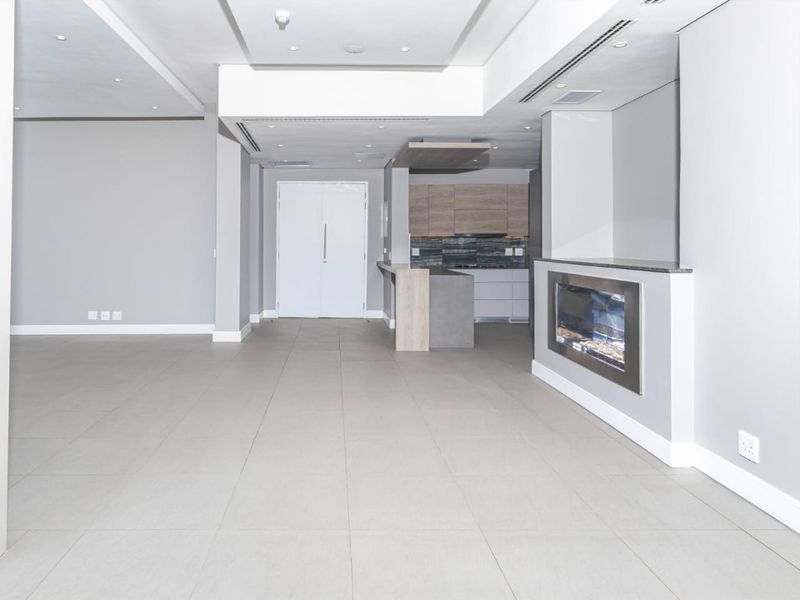 Spacious 3 Bedroom Penthouse Apartment for sale in Rosebank, Sandton - Photo 9