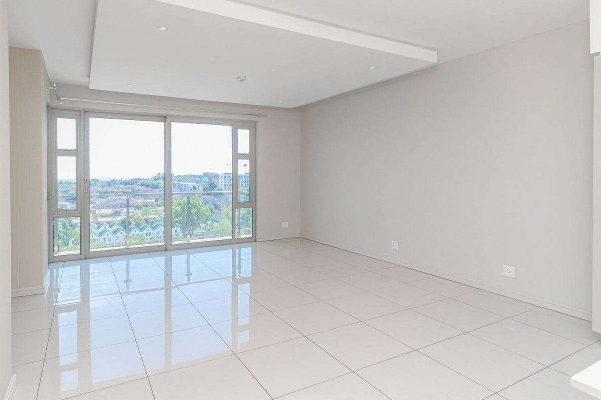 Immaculate 2 Bedroom Apartment for sale in Rosebank, Sandton - Photo 5