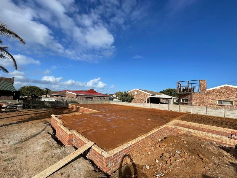 Designed for Family Living, Built to Impress - Photo 4