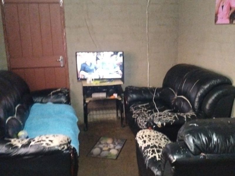 HOUSE FOR SALE IN DAVEYTON  - Photo 10