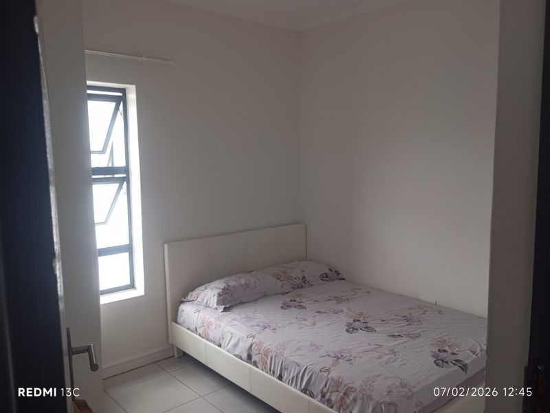 Price - Size - Location - Photo 10