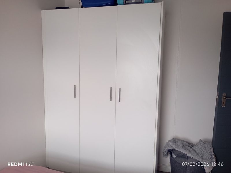 Price - Size - Location - Photo 9