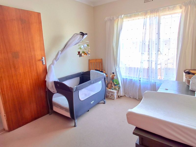 Low-Maintenance Face-Brick Townhouse in Prime Vaal Park Location - Photo 7