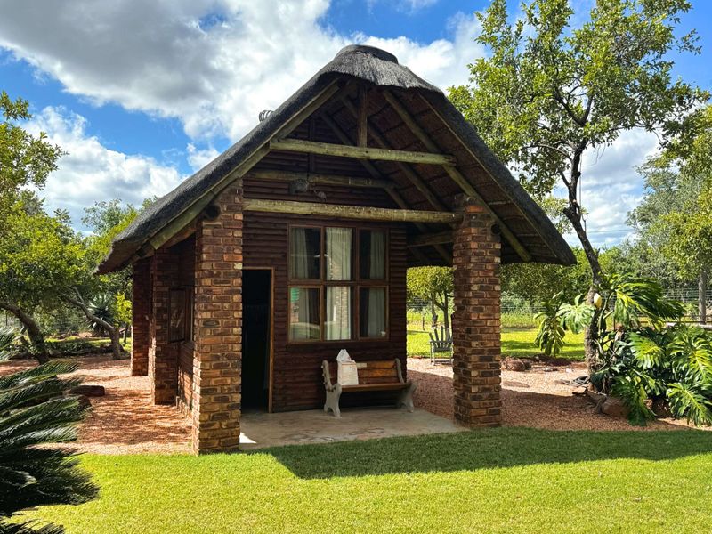 860 Hectares game farm with perfect location, safe and secure - Photo 2