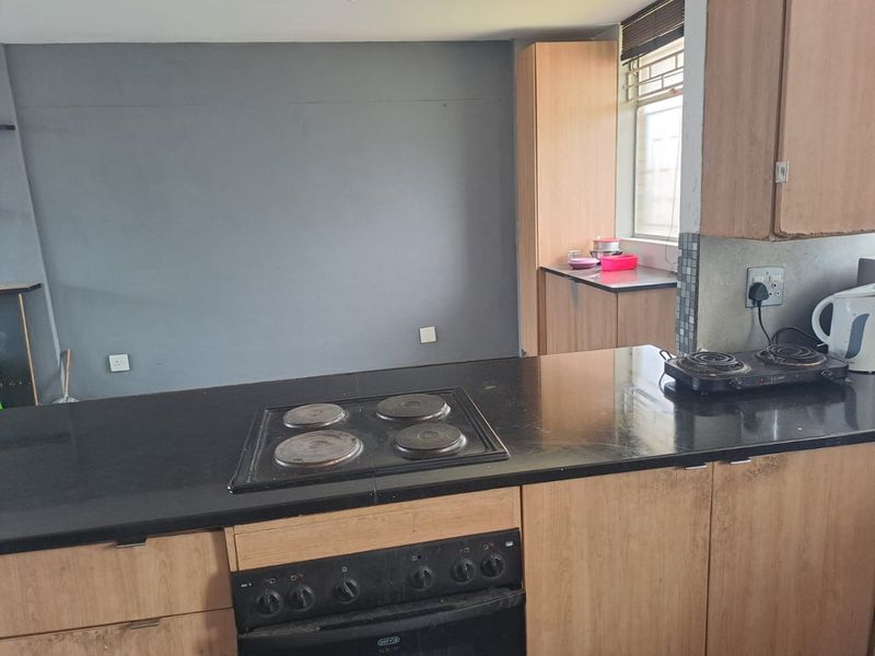 Arcadia 4 Bed Large 129 smq Total Bliss in Johan Street - Photo 8