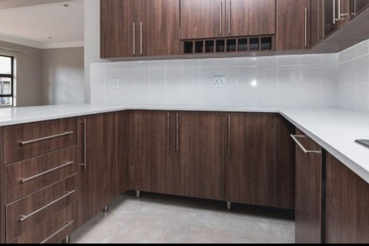 Modern Lifestyle in Security Complex - Photo 4