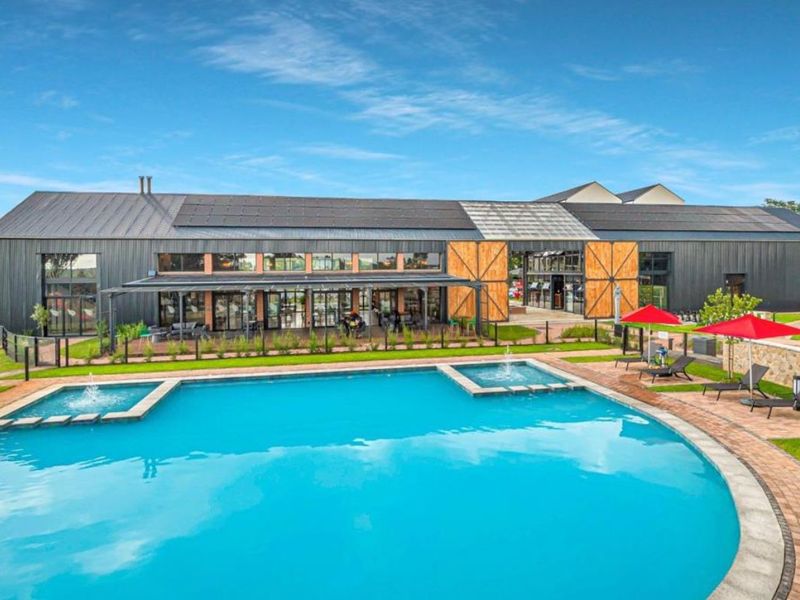 TWO BEDROOMS AND ONE FULL BATHROOM - Photo 3