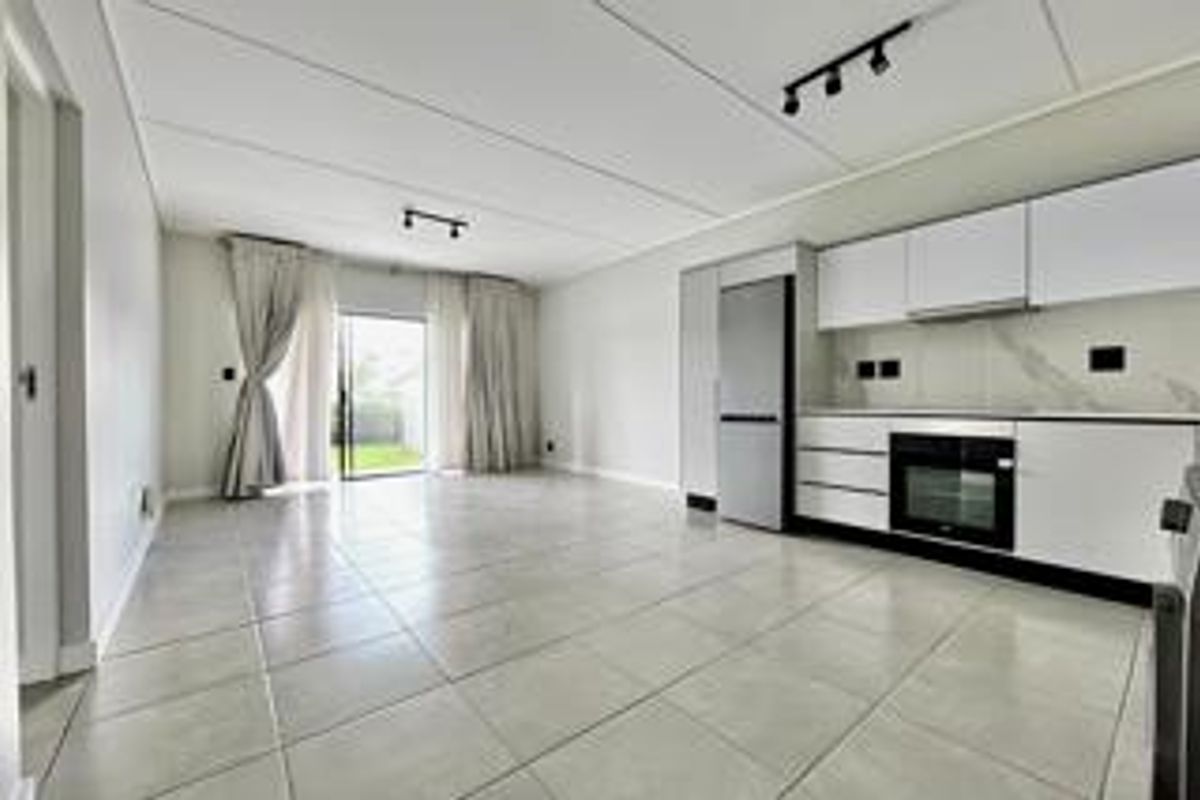 3 Bedroom 2 Bathroom Ground Floor For Rent - Photo 3