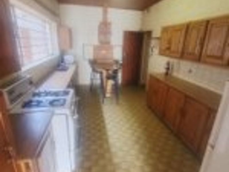 UNFURNISHED GROUND FLOOR COTTAGE - Photo 9