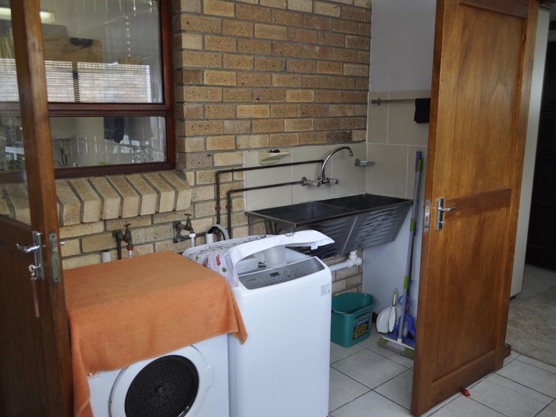 Secure, Scenic & Effortlessly Comfortable Coastal Living - Photo 10