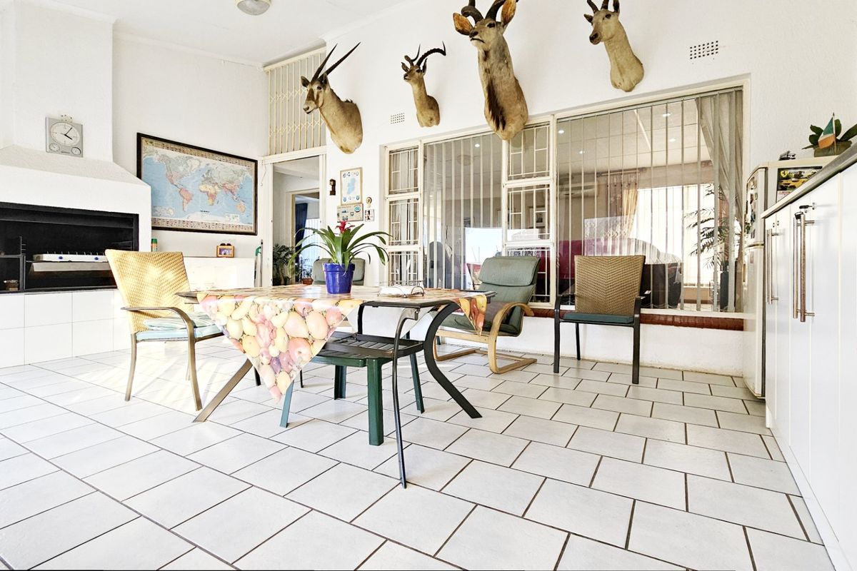 A spacious family home in Arconpark. - Photo 2