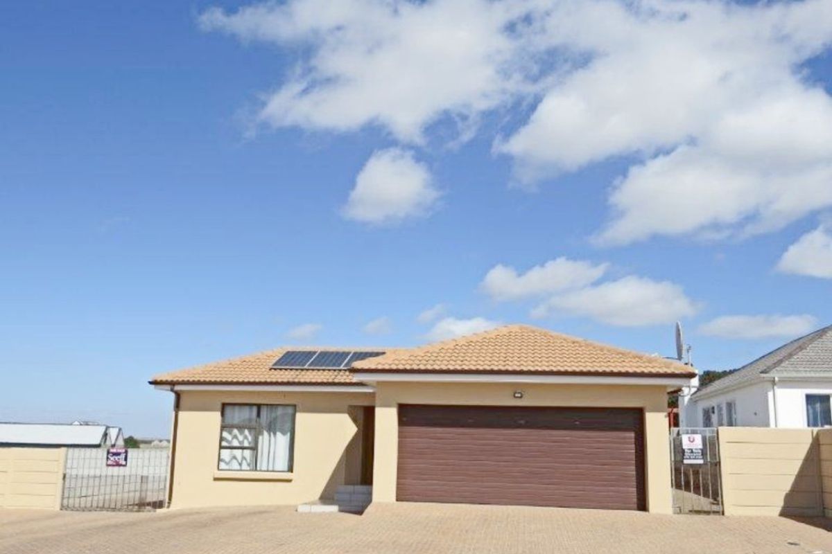 Embrace Country Living in Style – Modern Family Home in Darling - Photo 2