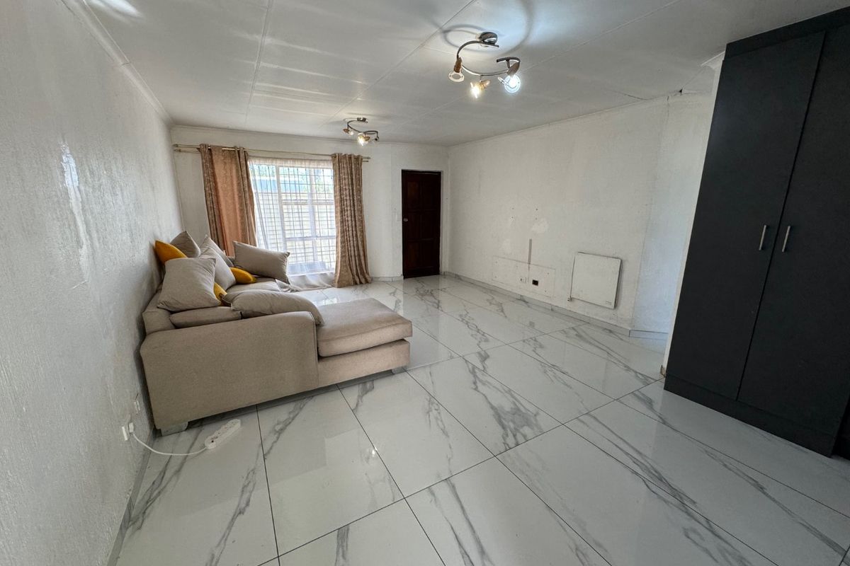Compact and Comfortable One-Bedroom Home - Photo 4