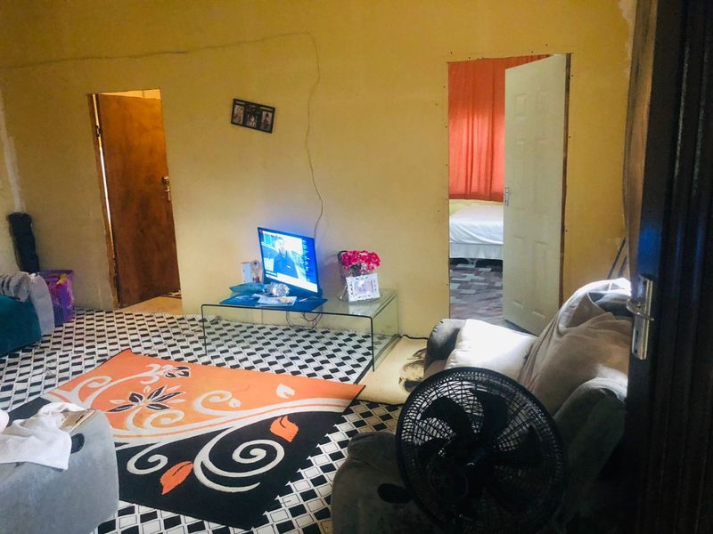 2 Bedrooms, 1 Bathrooms House For Sale In Bellair, Durban - Photo 5