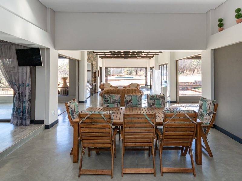 Dual living within a sophisticated Country lifestyle in Secure Small Holding Estate  - Photo 10