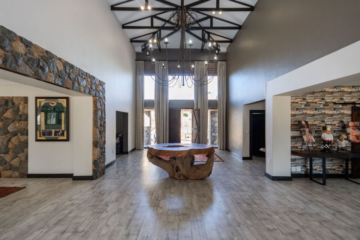 Dual living within a sophisticated Country lifestyle in Secure Small Holding Estate  - Photo 3