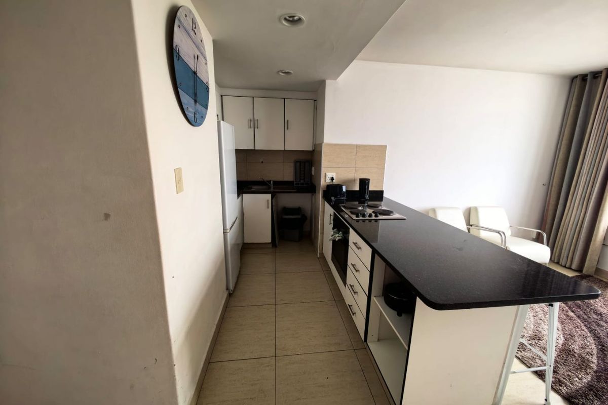 1 Bedroom, 1 Bathroom Apartment For Sale In Point, Durban - Photo 4