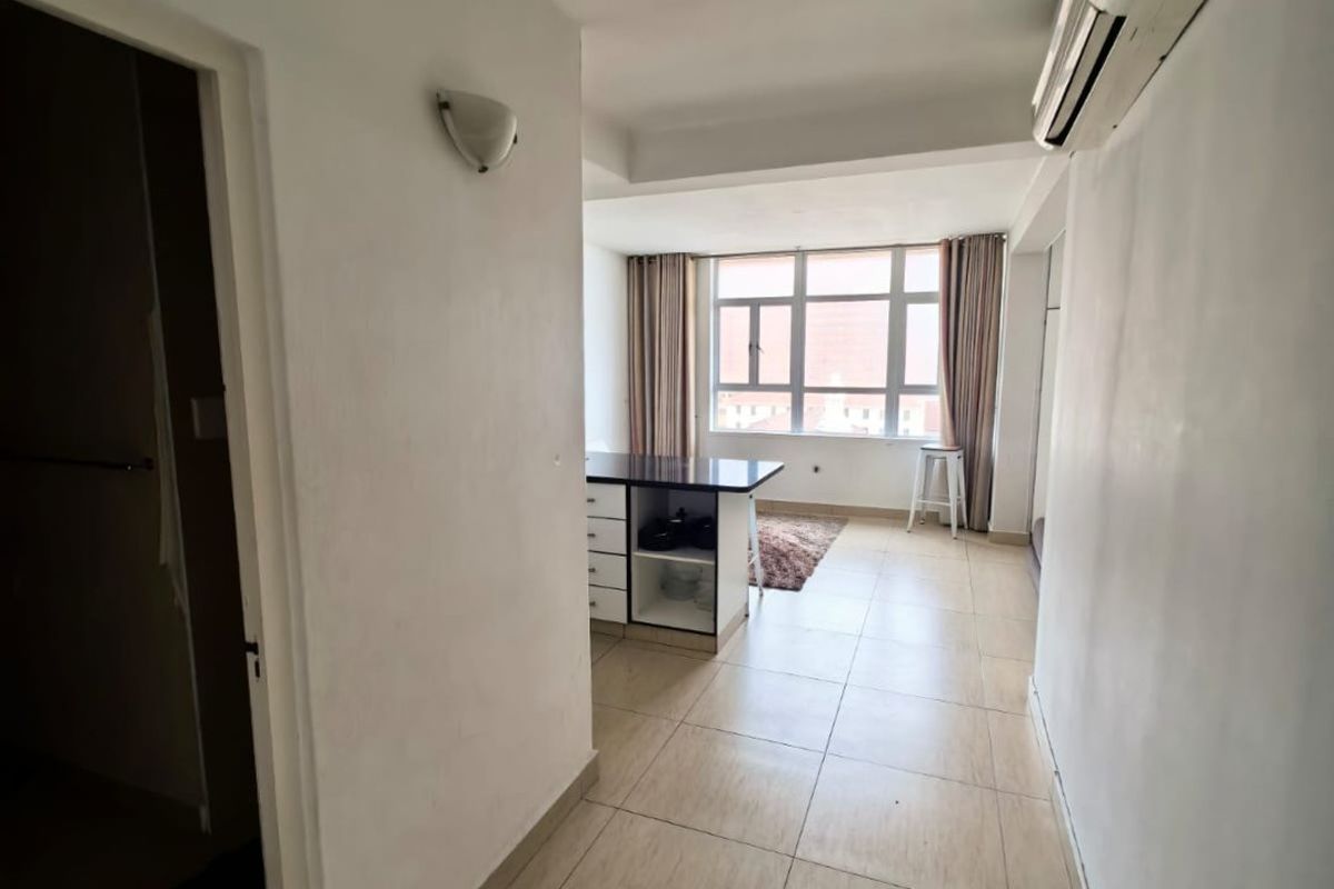 1 Bedroom, 1 Bathroom Apartment For Sale In Point, Durban - Photo 5