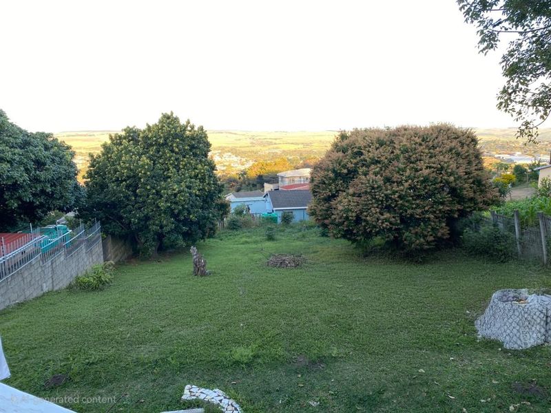 A comfortable 3 bedroom house with a large land for improvements in a suburb with beautiful sea view - Photo 2