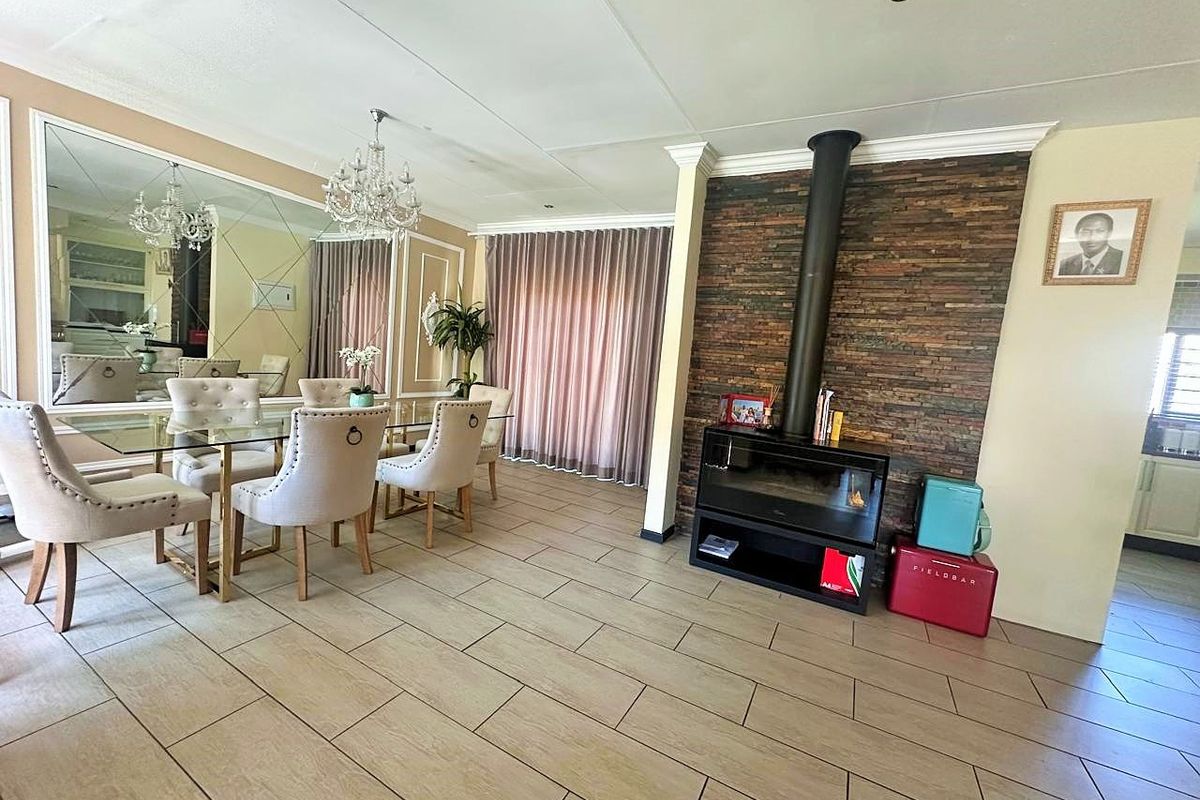 The BEST Buy ever - Bargain,  Elegant,  Spacious, Tranquil. - Photo 4