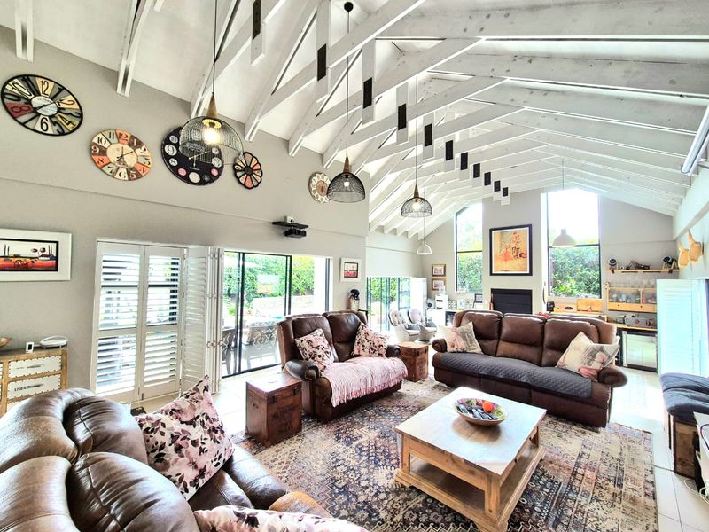 Discover Your Dream Home in Prestigious Midstream Ridge Estate! - Photo 2