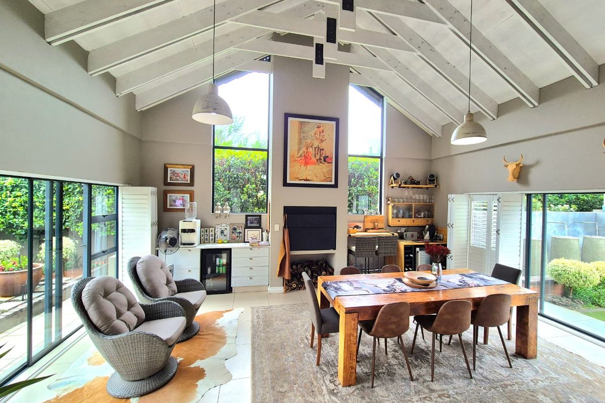 Discover Your Dream Home in Prestigious Midstream Ridge Estate! - Photo 4