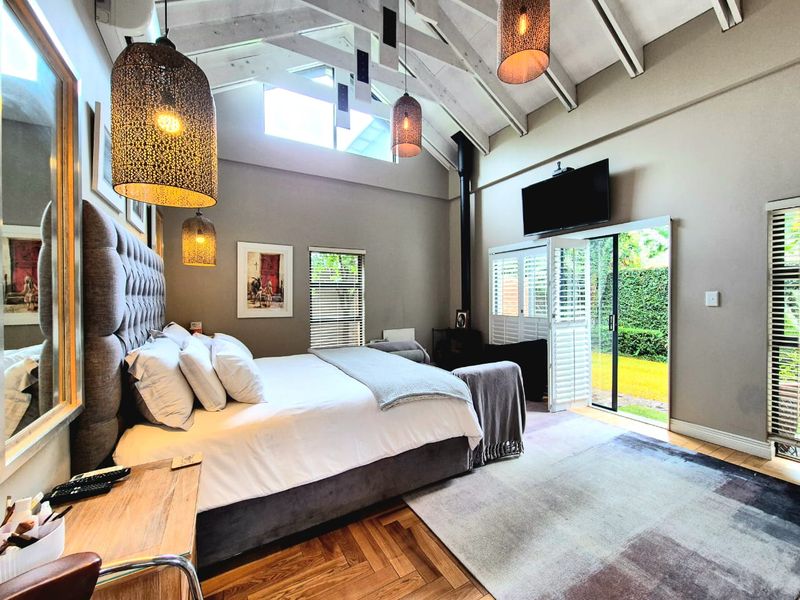 Discover Your Dream Home in Prestigious Midstream Ridge Estate! - Photo 9