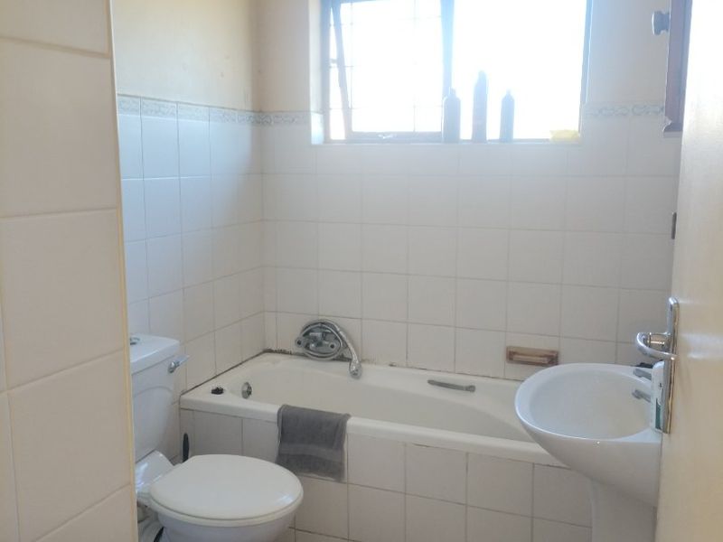 2Bedroom house for sale in Birdswood,Richards bay. - Photo 10
